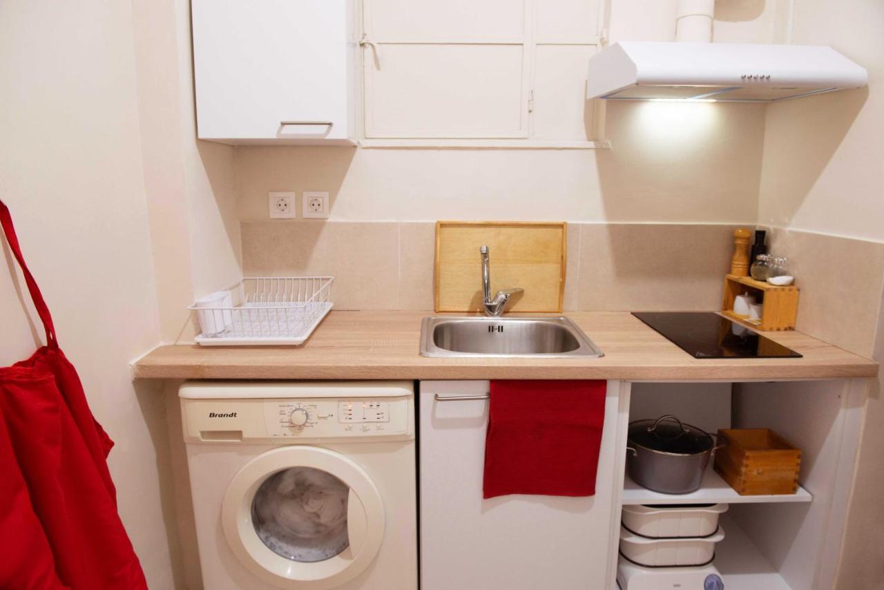 Filopappou Decent Apartment Афины Экстерьер фото