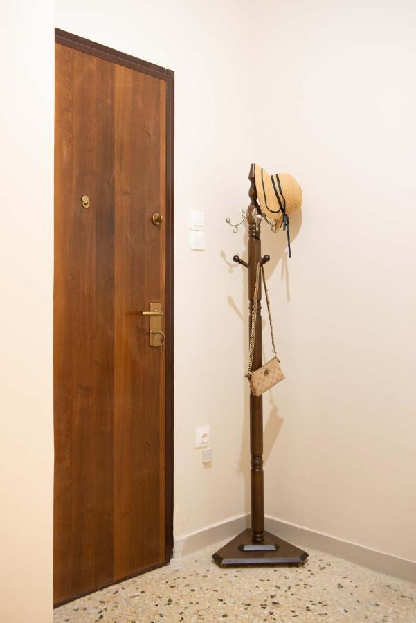 Filopappou Decent Apartment Афины Экстерьер фото