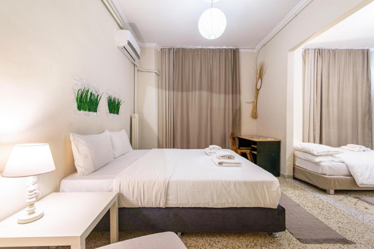 Filopappou Decent Apartment Афины Экстерьер фото