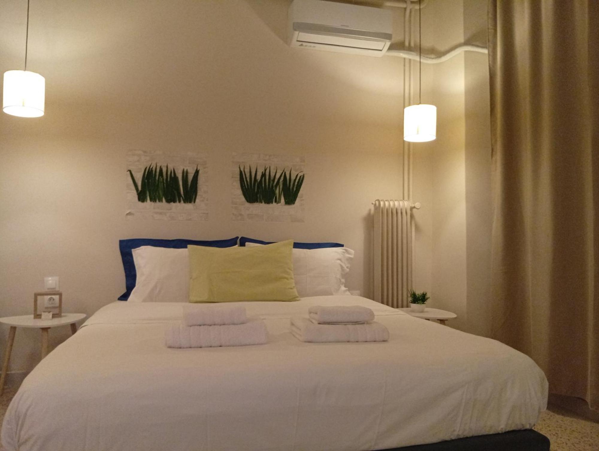Filopappou Decent Apartment Афины Экстерьер фото