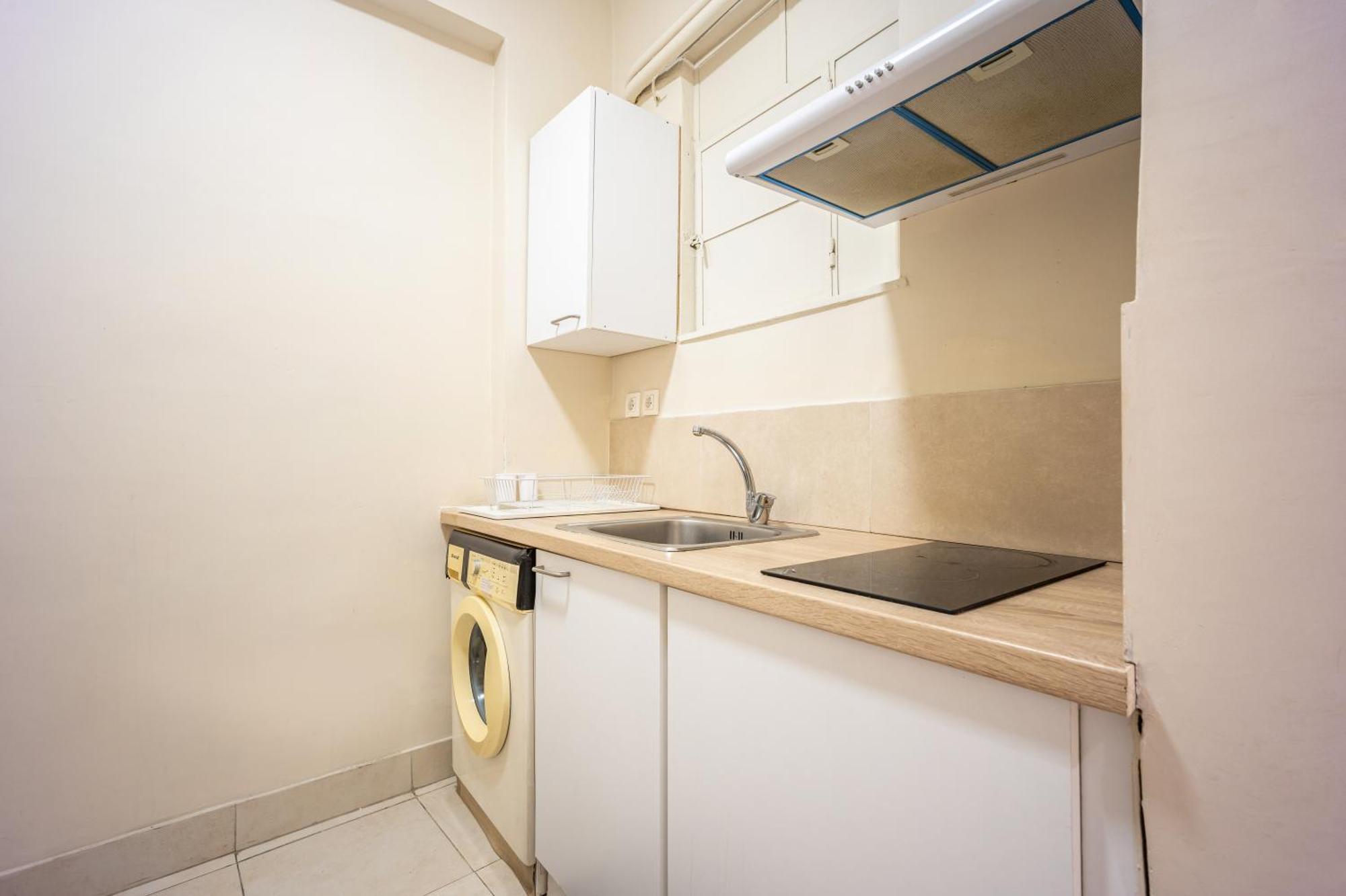 Filopappou Decent Apartment Афины Экстерьер фото